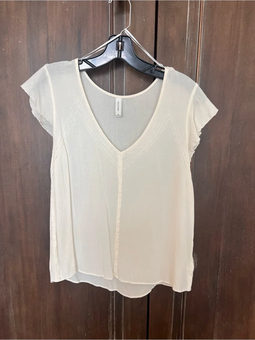 Gentle Fawn Cream V-Neck Short Flutter Sleeve Blouse